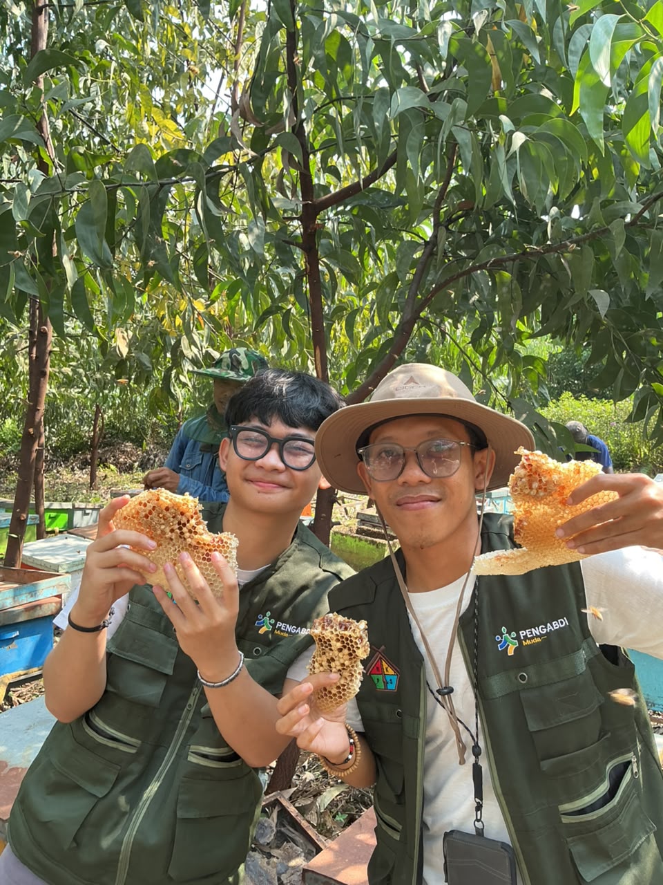 Senyum Anak Bangsa